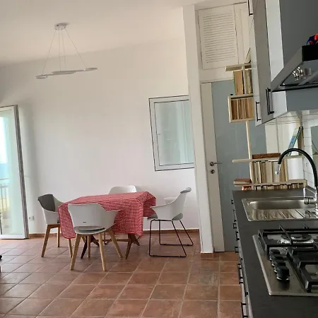 Apartment Sole Vista Mare 999 *