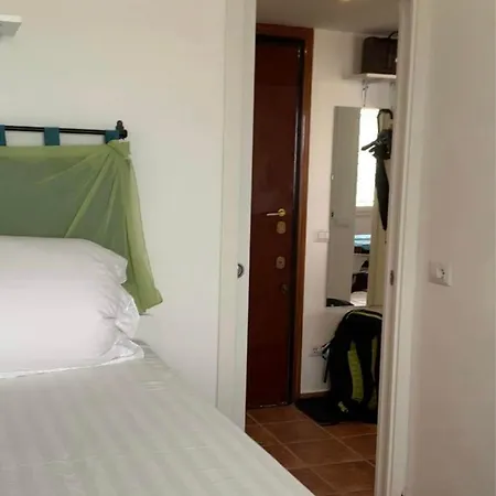 Sole Vista Mare 999 * L'Americano